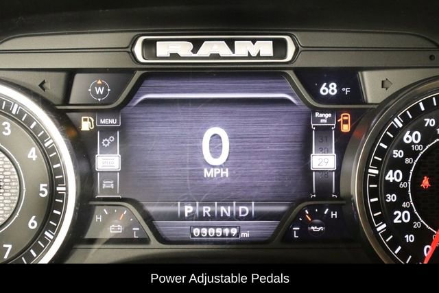 Used 2022 RAM 1500 Big Horn AWD/4WD image 41