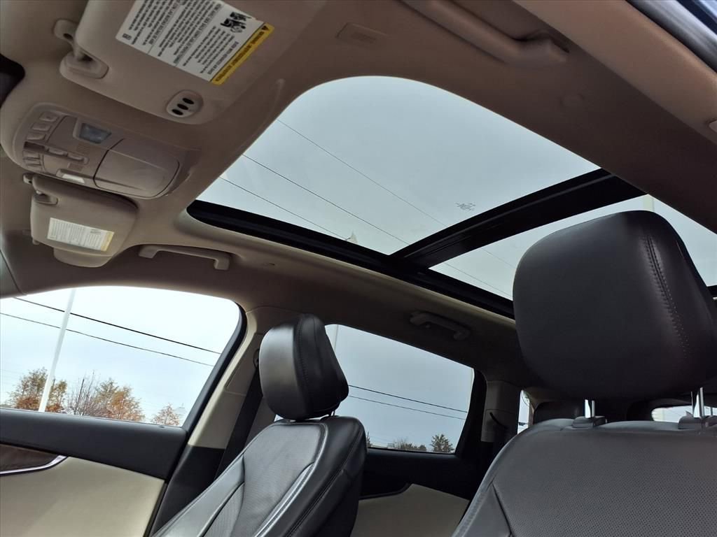 Used 2020 Lincoln Nautilus Reserve w/ Class II Trailer Tow Package image 14