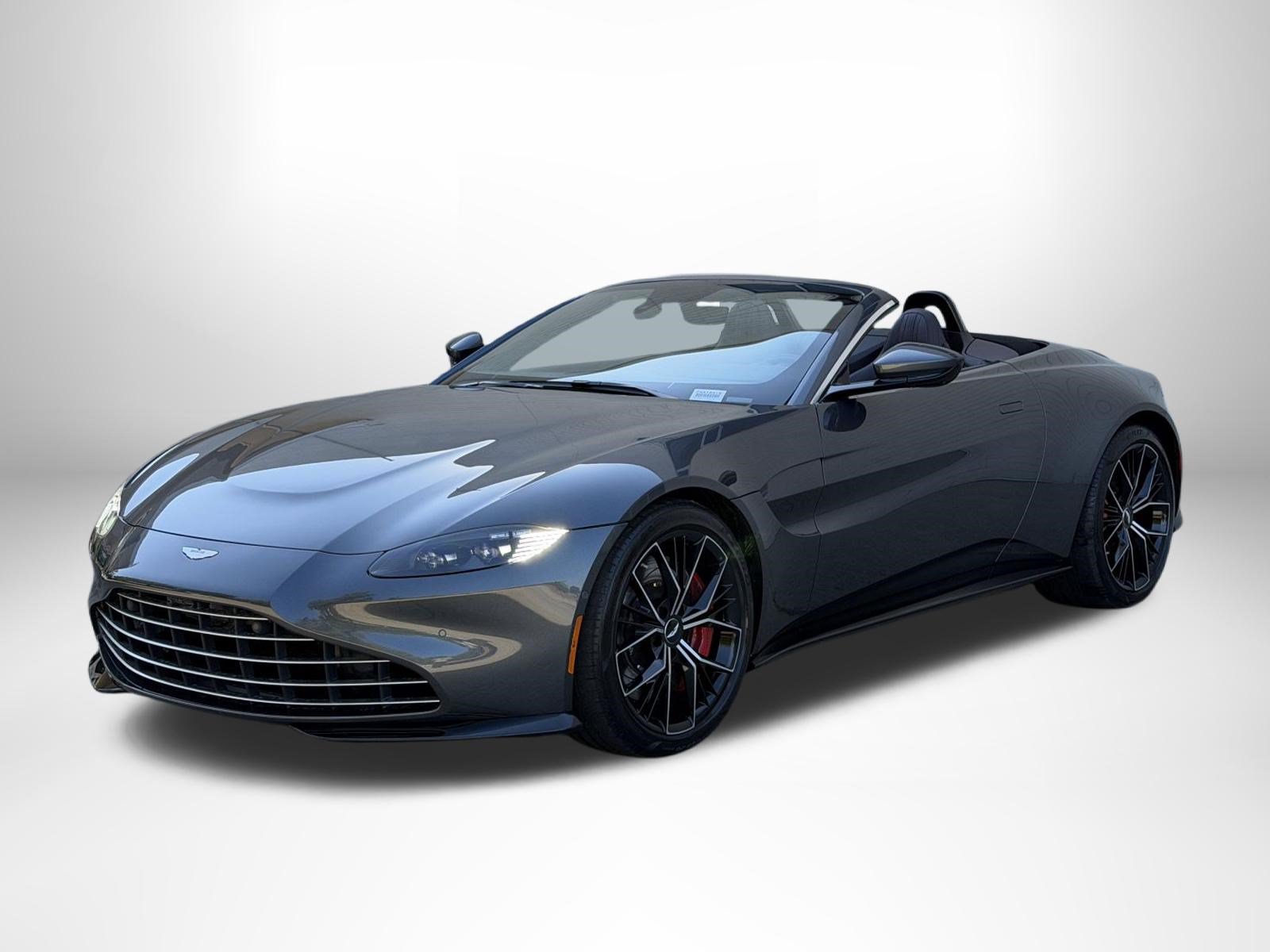 Used 2023 Aston Martin V8 Vantage Roadster RWD image 18