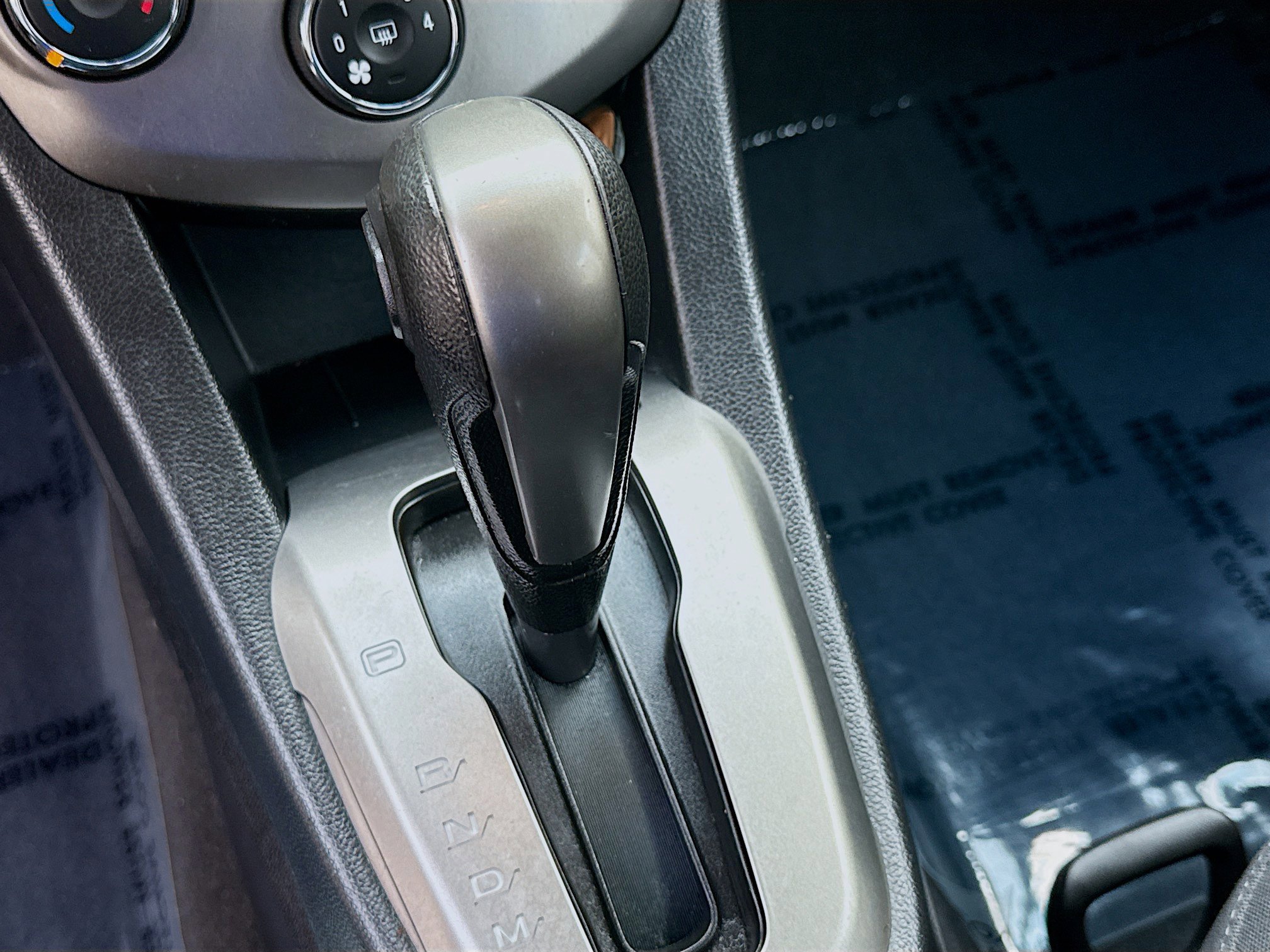 Used 2016 Chevrolet Sonic LT image 15