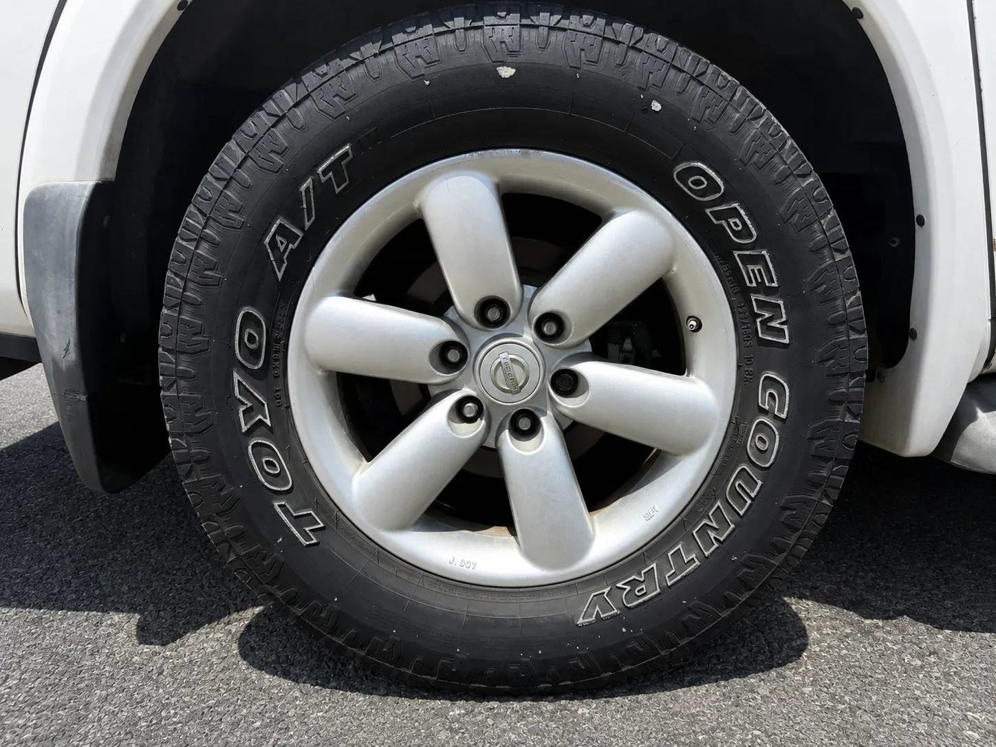 Used 2009 Nissan Armada SE RWD image 10