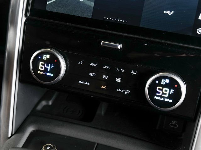 Certified 2025 Land Rover Discovery Dynamic SE AWD/4WD image 15