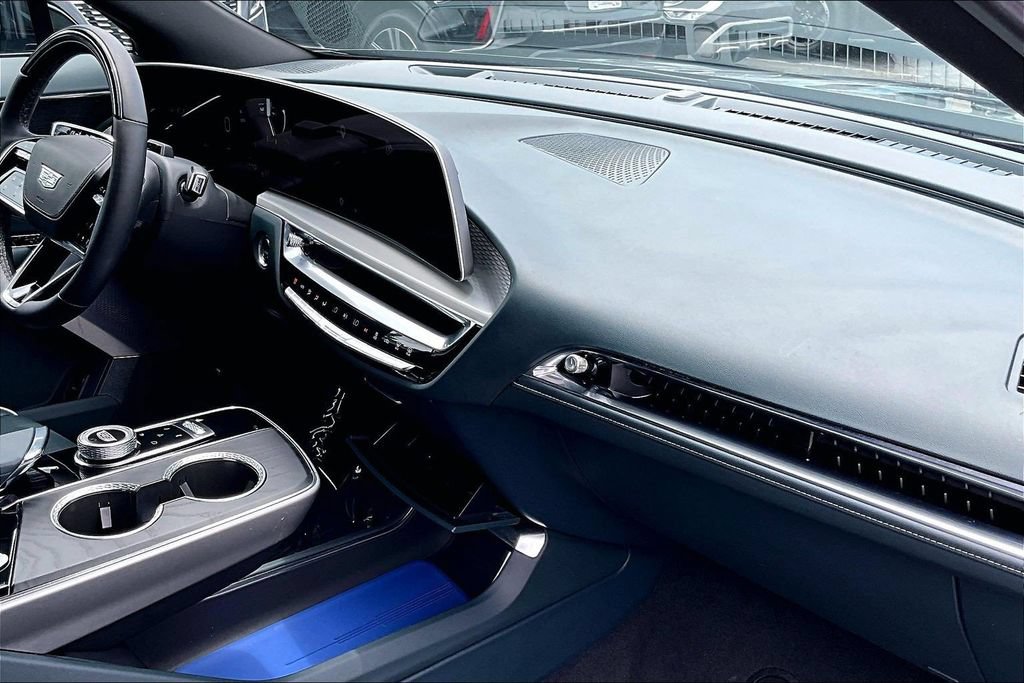 Used 2024 Cadillac Lyriq Luxury w/ Nappa Leather Package RWD image 25