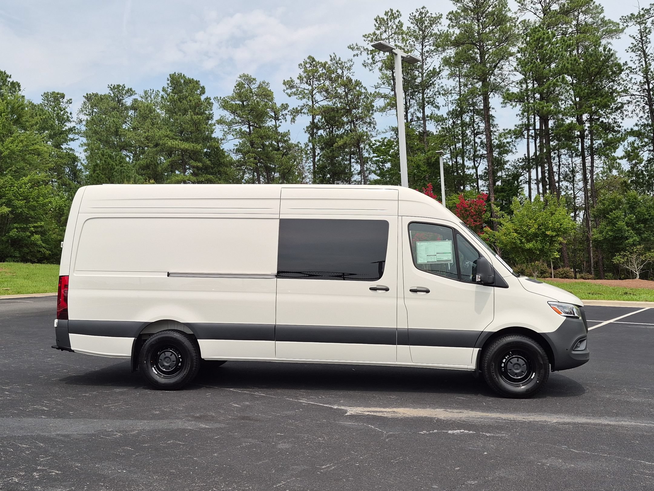 New 2026 Mercedes-Benz Sprinter 2500 image 12