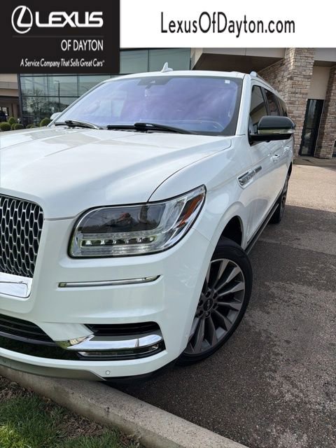 Used 2020 Lincoln Navigator L Reserve w/ Luxury Package image 1