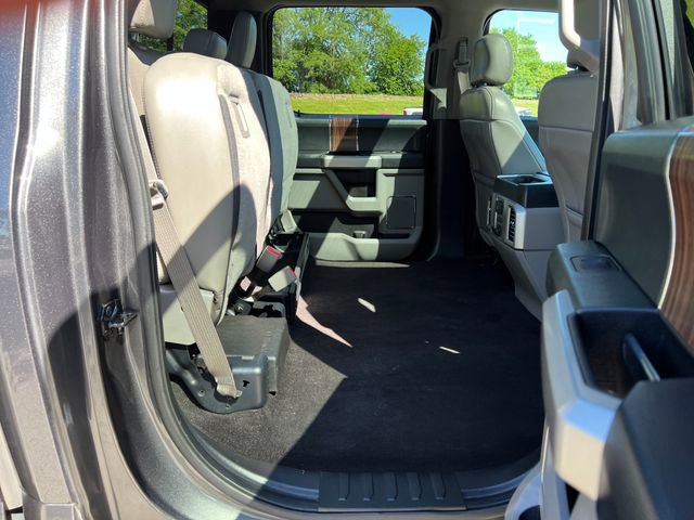 Used 2016 Ford F150 Lariat w/ Equipment Group 502A Luxury AWD/4WD image 38