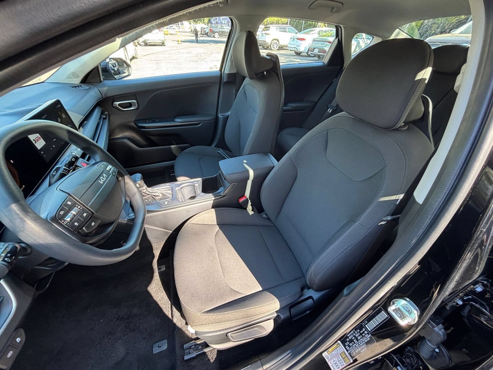 Used 2026 Kia K4 FWD image 25