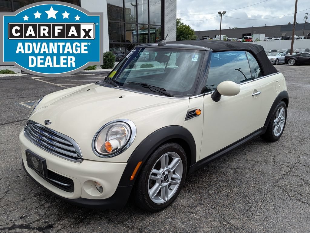 Used 2011 MINI Cooper Convertible FWD image 2