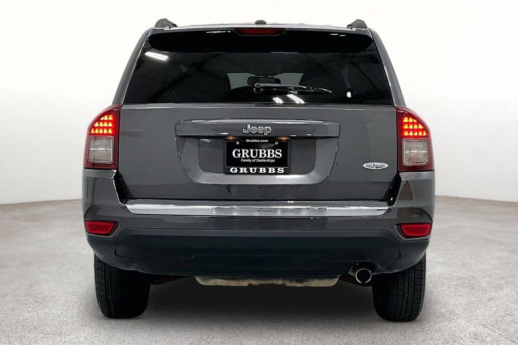 Used 2016 Jeep Compass High Altitude FWD image 6