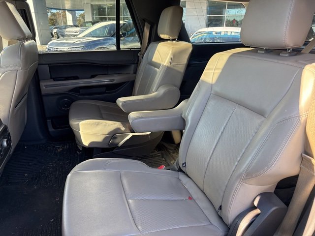 Used 2021 Ford Expedition XLT image 9