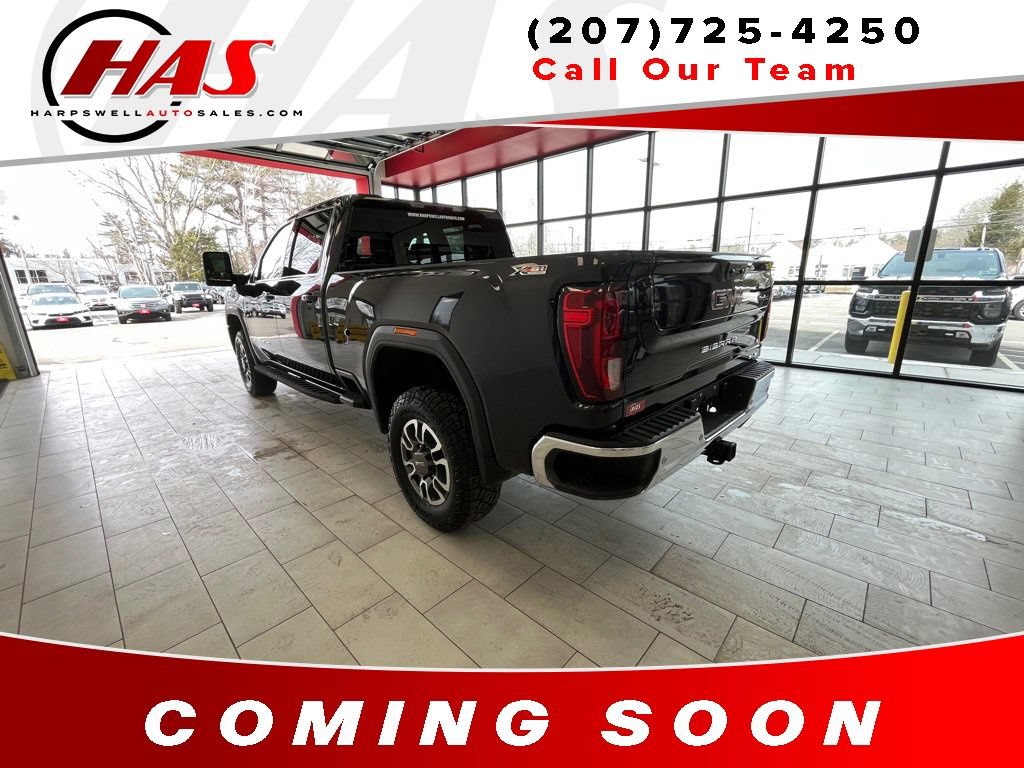 Used 2024 GMC Sierra 2500 SLE w/ SLE Value Package; AWD/4WD image 3