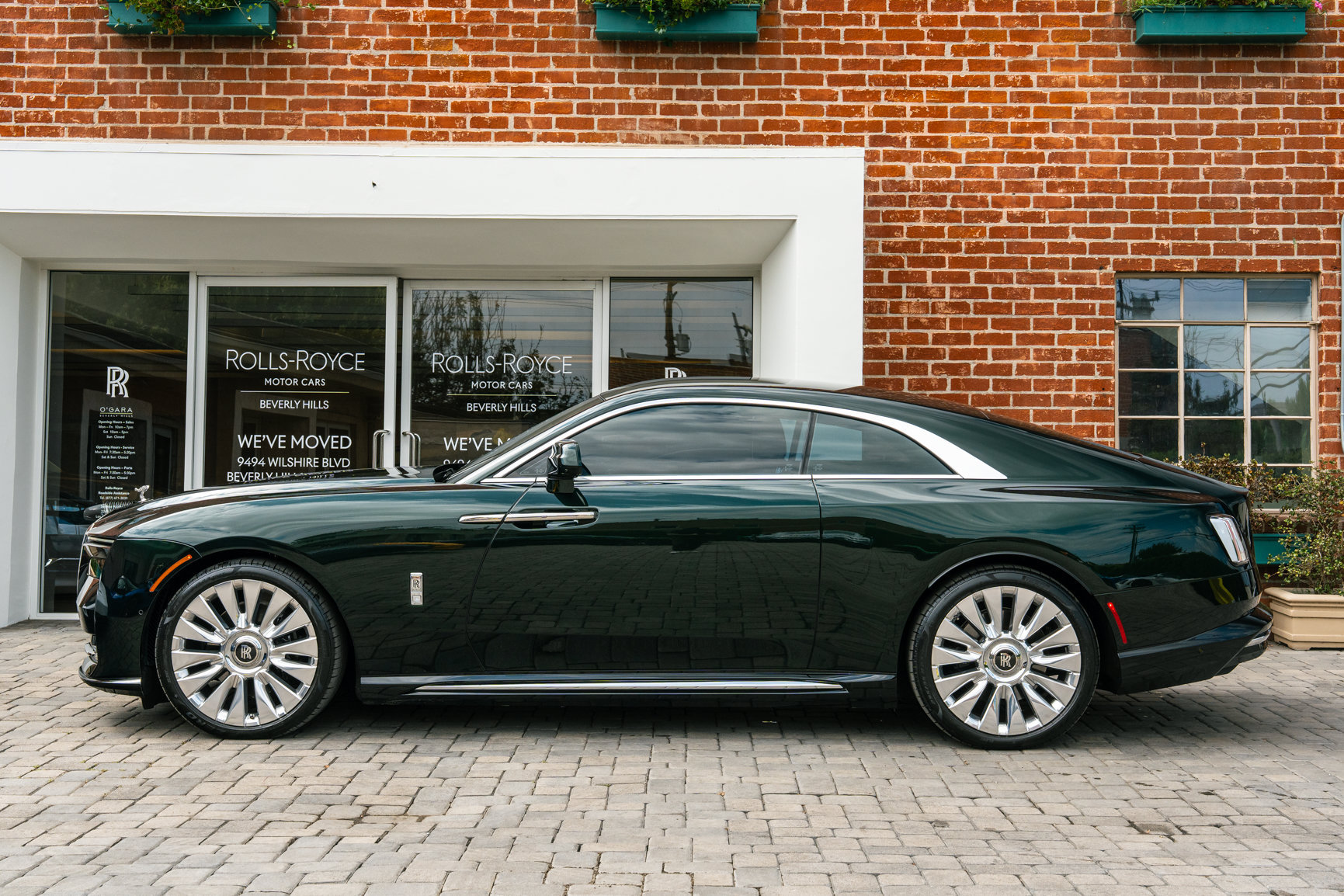 Certified 2024 Rolls-Royce Spectre w/ Spectre Launch Package AWD/4WD image 48