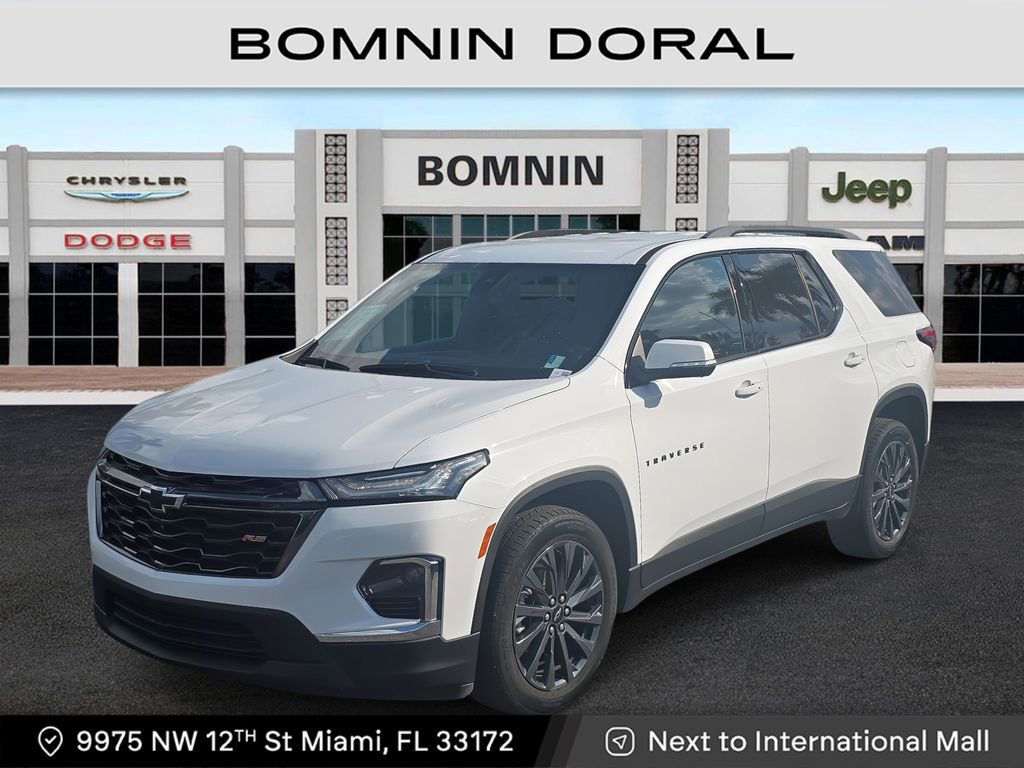 Used 2023 Chevrolet Traverse RS