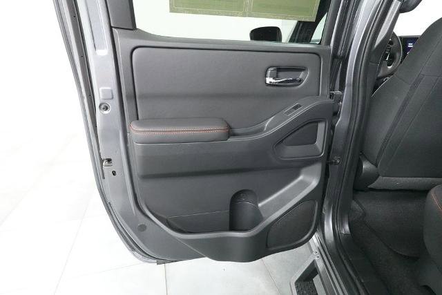 Used 2023 Nissan Frontier PRO-4X w/ Pro Convenience Package AWD/4WD image 27