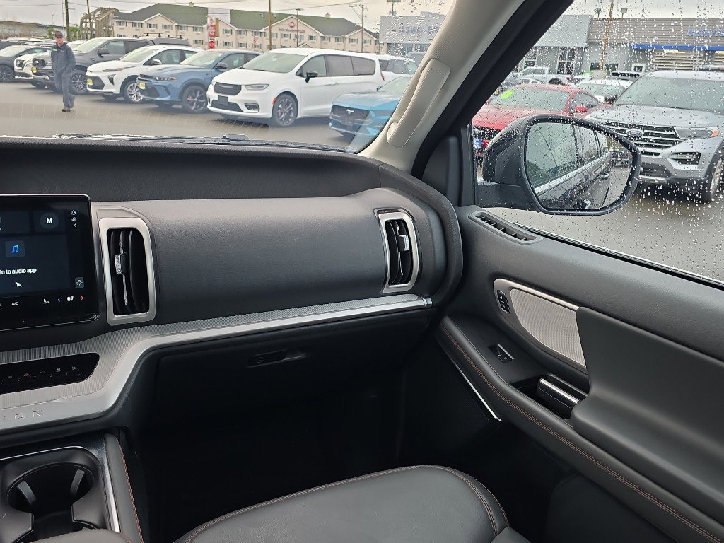 Certified 2025 Ford Expedition Max Active image 25