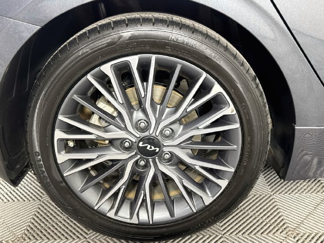 Used 2024 Kia Forte GT-Line w/ GT-Line Premium Package FWD image 30