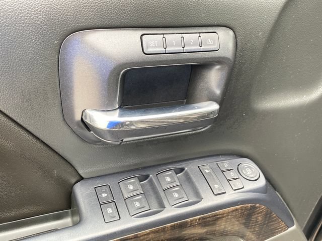 Used 2016 GMC Sierra 1500 Denali w/ Enhanced Driver Alert Package AWD/4WD image 19