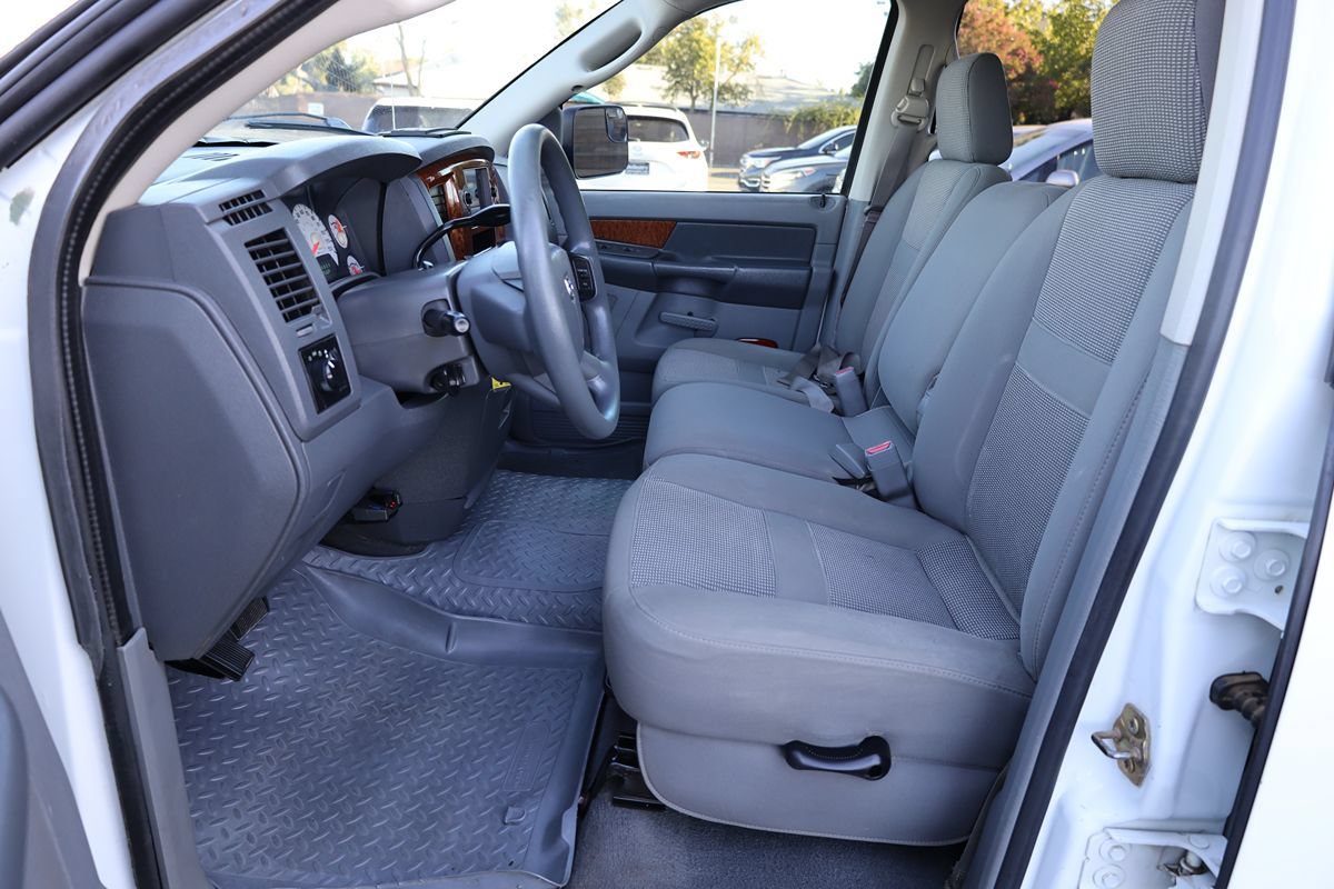 Used 2006 Dodge Ram 2500 Truck SLT w/ Trailer Tow Group AWD/4WD image 10
