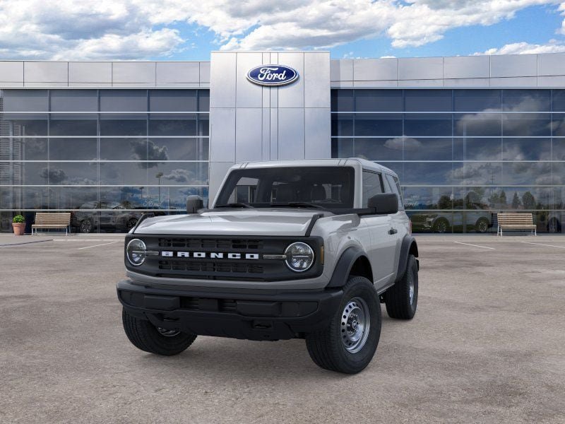 New 2026 Ford Bronco 2-Door AWD/4WD image 2
