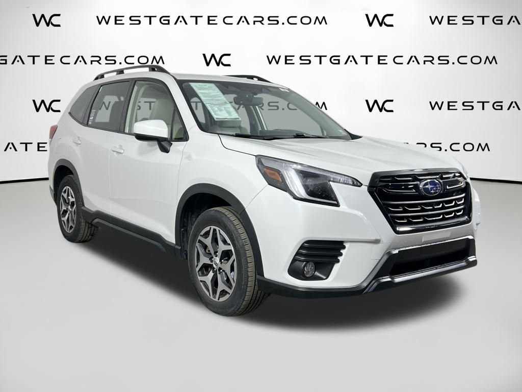 Used 2023 Subaru Forester Premium image 43