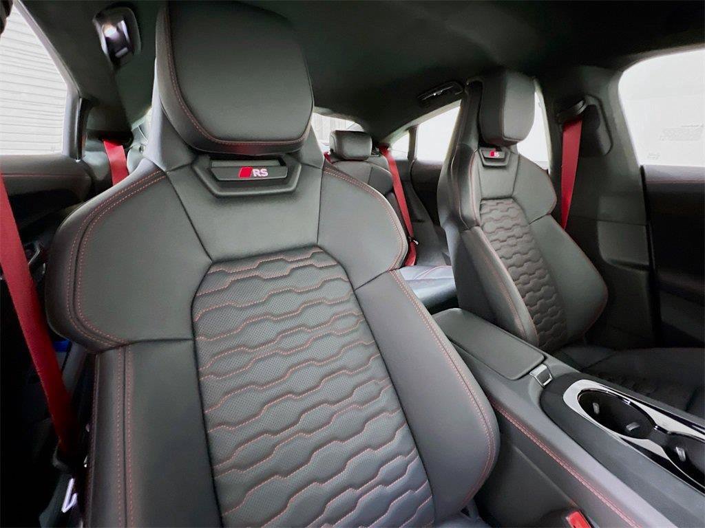 New 2026 Audi RS e-tron GT performance AWD/4WD image 28