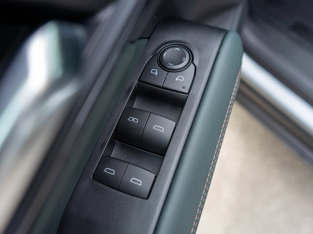 New 2026 GMC Terrain AT4 w/ Convenience Package III AWD/4WD image 17