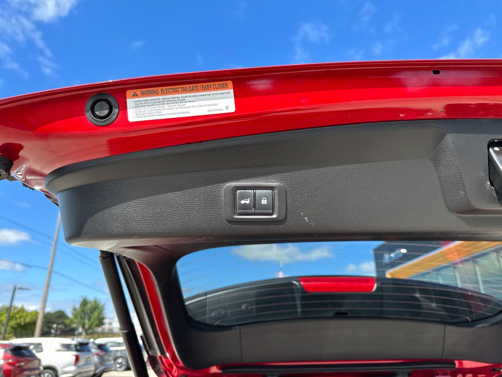 Used 2025 Mitsubishi Outlander SE AWD/4WD image 14