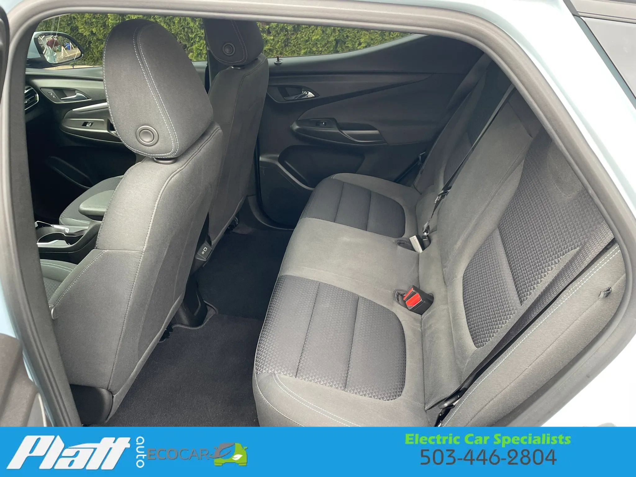 Used 2022 Chevrolet Bolt EUV LT w/ Comfort Package FWD image 42