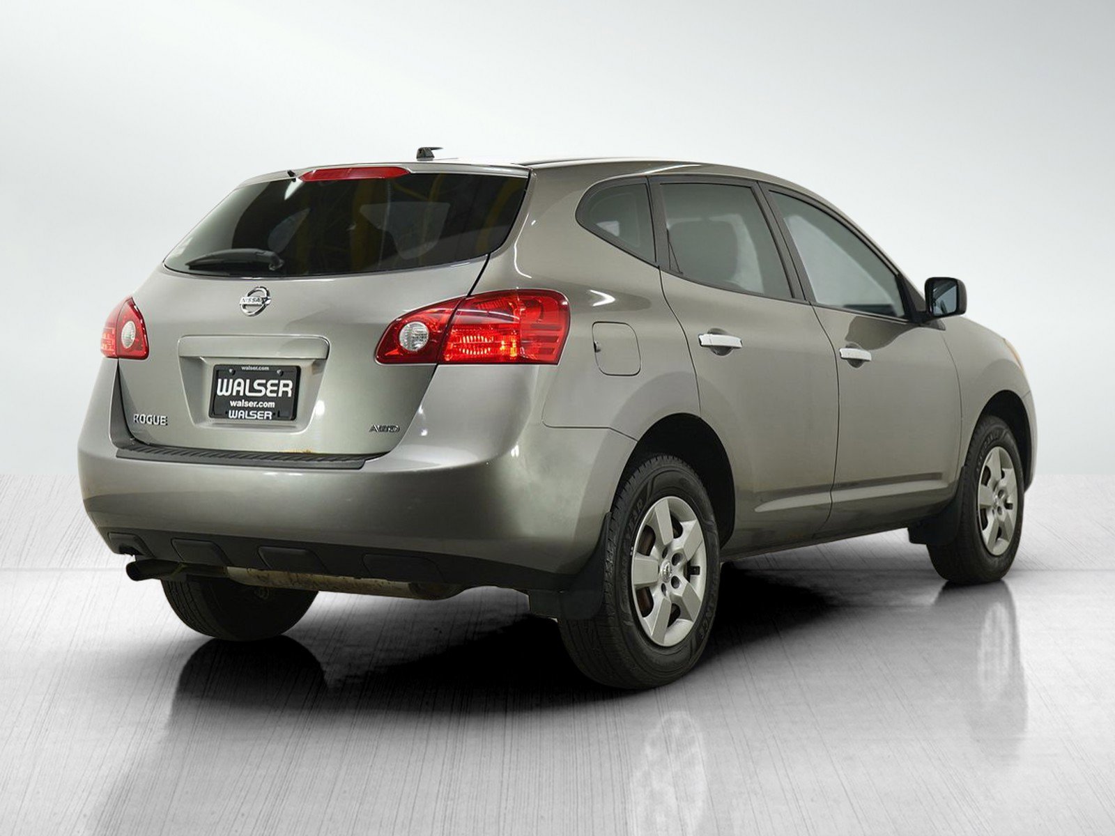 Used 2010 Nissan Rogue S AWD/4WD image 5