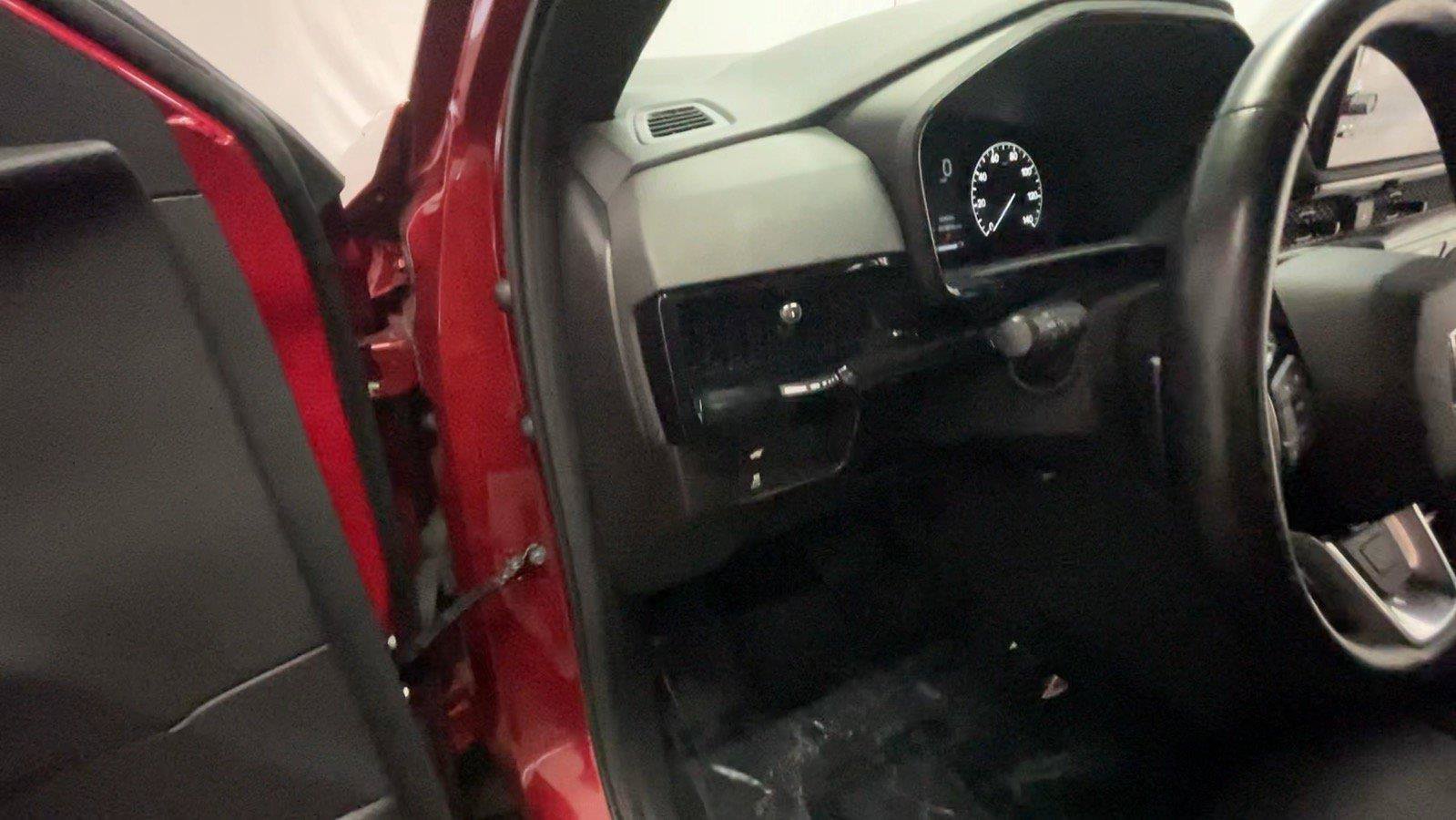 Used 2025 Honda CR-V Sport Touring image 31