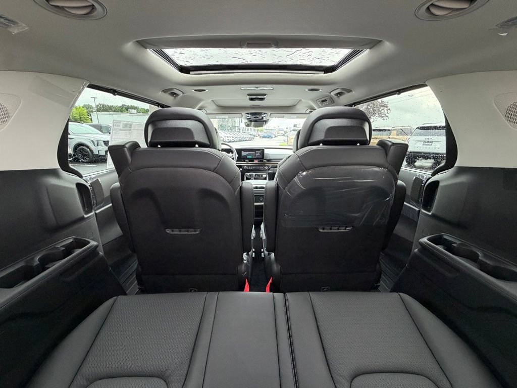 New 2026 Kia Carnival SX Prestige FWD image 31