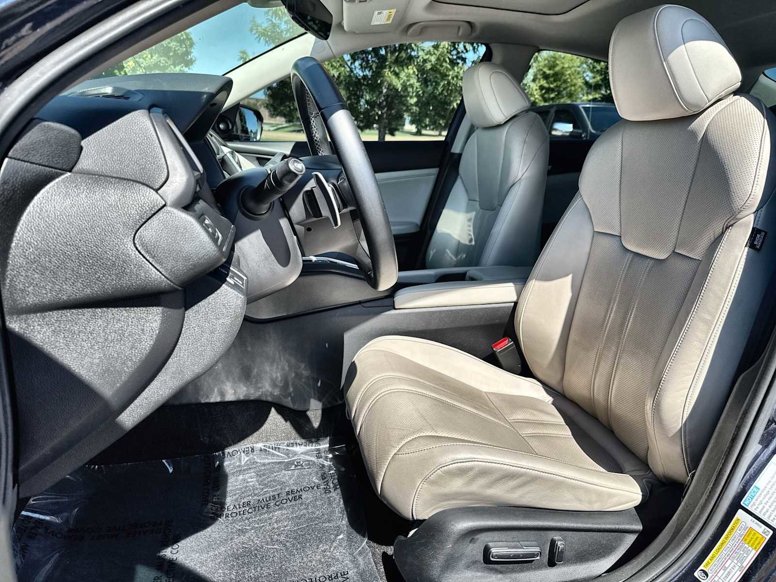 Used 2019 Honda Insight Touring image 3