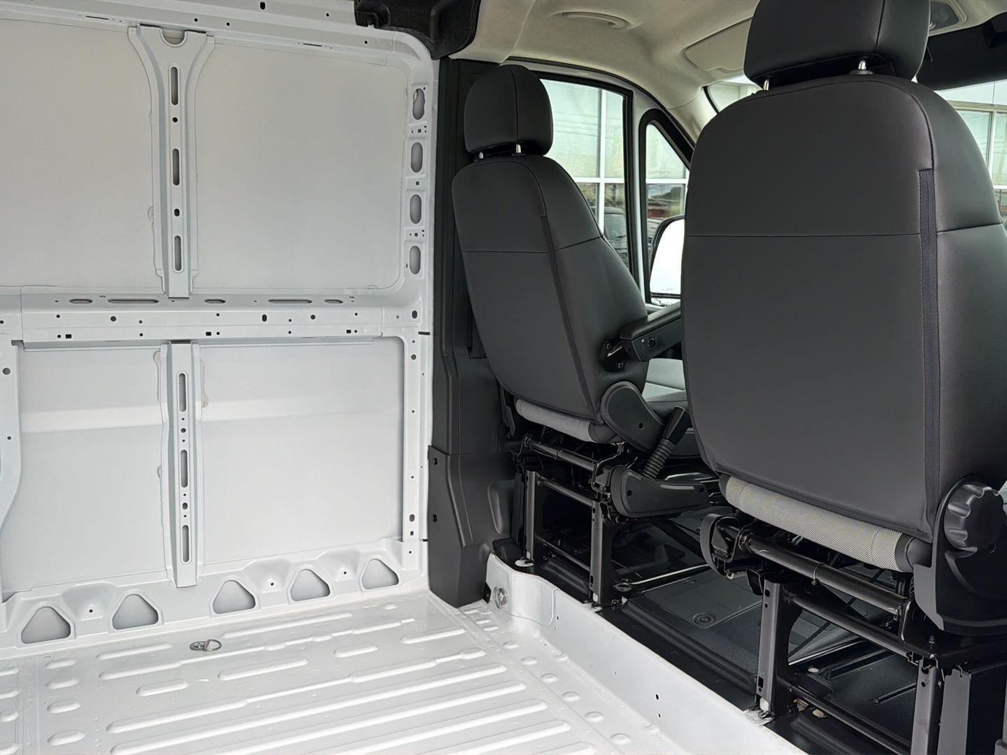 New 2026 RAM ProMaster 1500 w/ Convenience Group FWD image 8