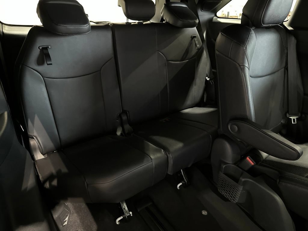 Certified 2025 Toyota Sienna Platinum AWD/4WD image 20