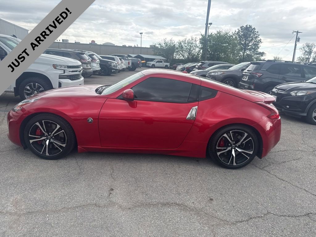 Used 2020 Nissan 370Z Touring Sport image 8
