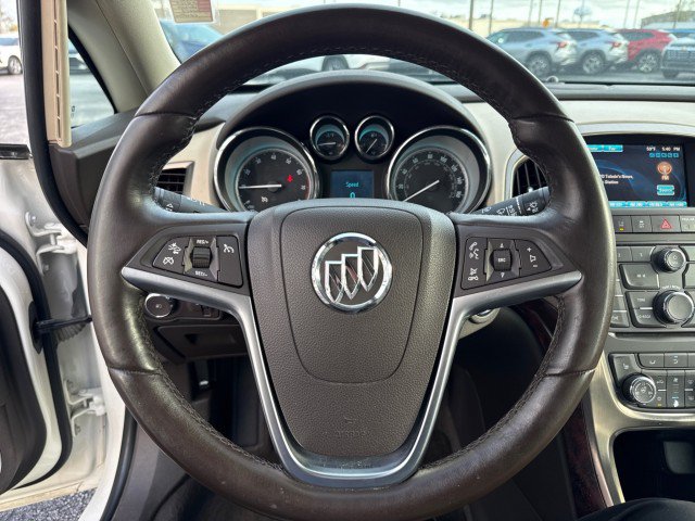 Used 2016 Buick Verano Leather w/ Driver Confidence Package FWD image 18