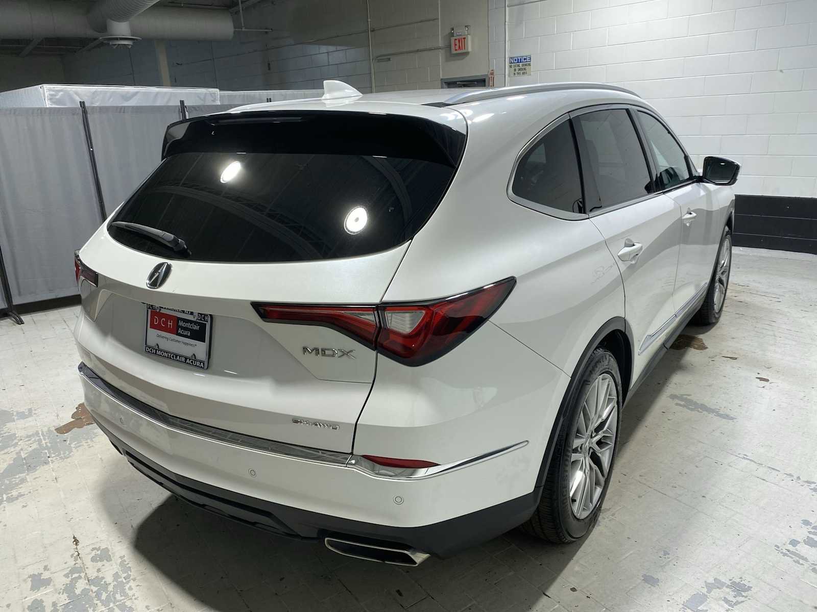 Used 2023 Acura MDX SH-AWD w/ Advance Package image 26