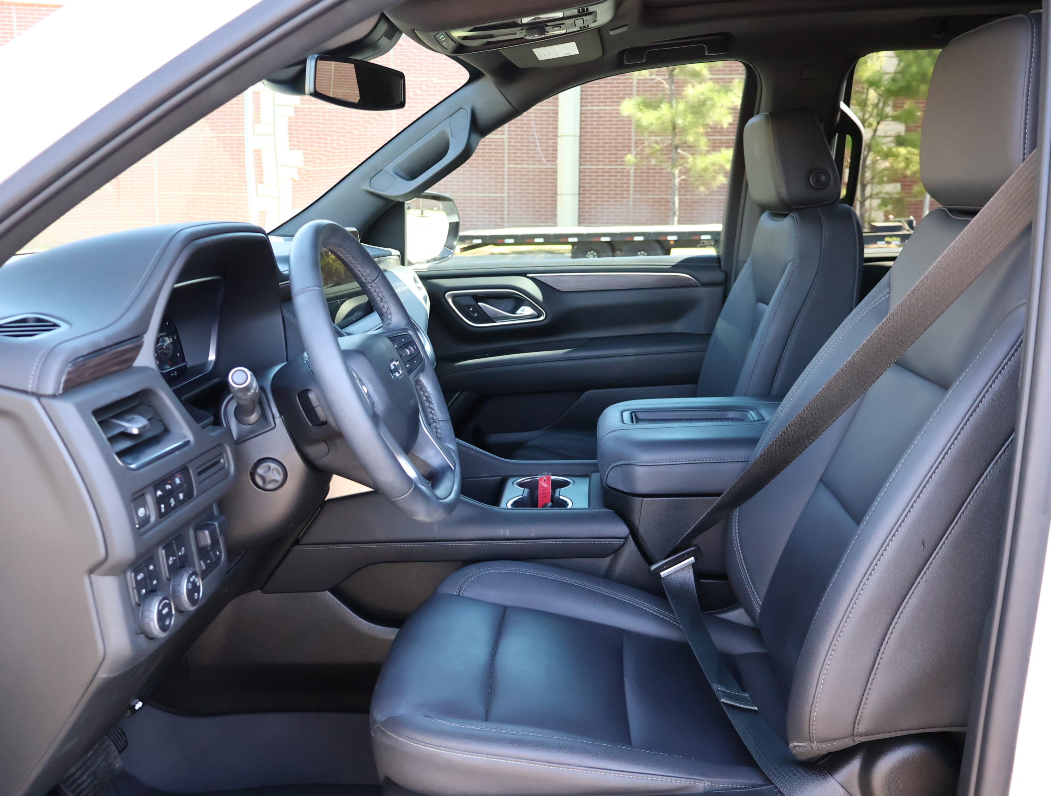 Certified 2023 Chevrolet Tahoe Z71 w/ Z71 Off-Road Package image 11