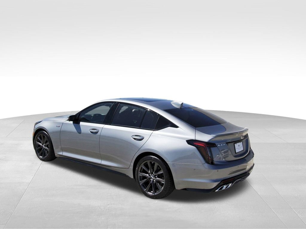New 2026 Cadillac CT5 V image 3