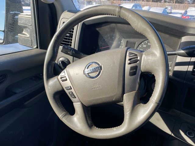 Used 2013 Nissan NV 3500 SL w/ Technology Pkg image 4