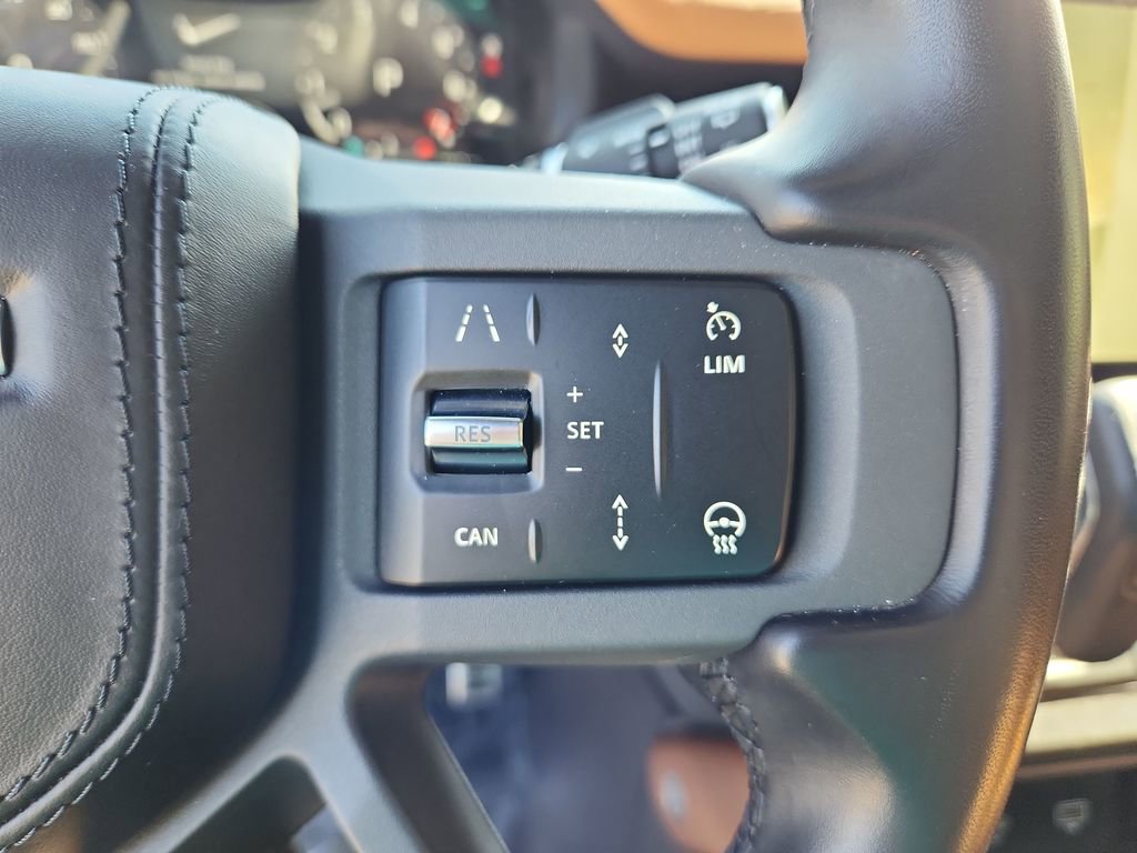Used 2024 Land Rover Defender 110 X AWD/4WD image 18