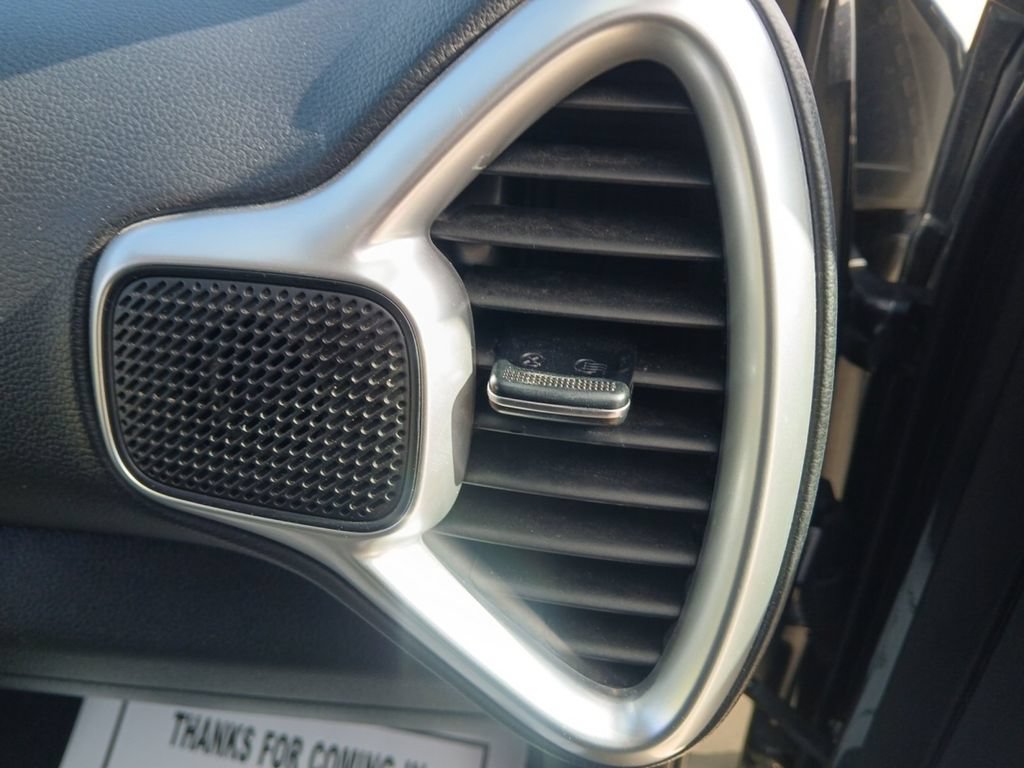 Used 2023 Kia Soul LX w/ LX Technology Package FWD image 26