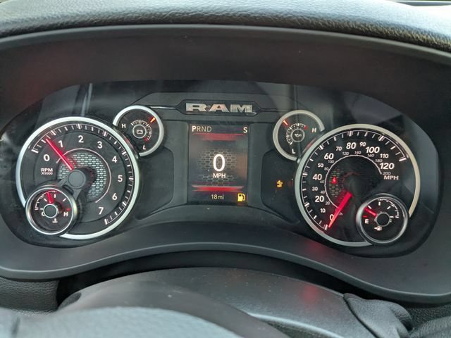 New 2026 RAM 2500 Tradesman AWD/4WD image 13
