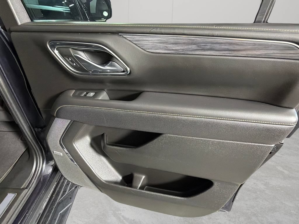 Certified 2023 GMC Yukon XL SLT RWD image 36