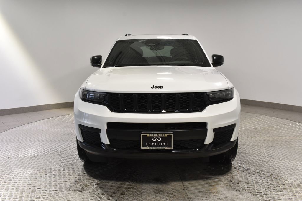 Used 2023 Jeep Grand Cherokee L Laredo image 8