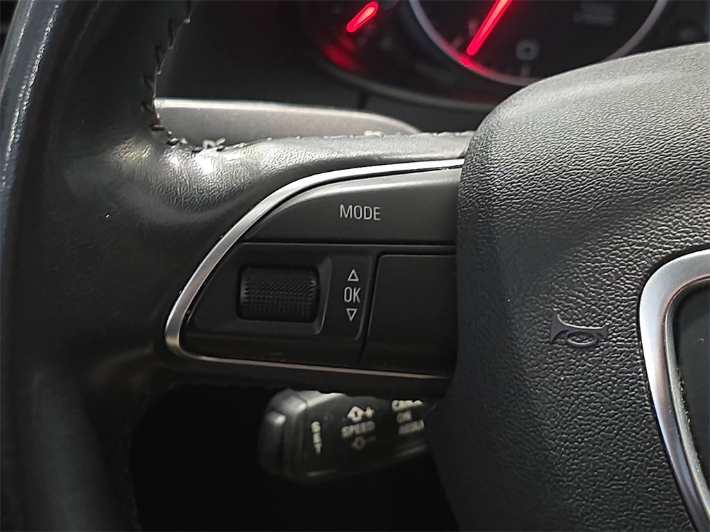 Used 2017 Audi Q5 2.0T Premium Plus w/ Technology Package image 17