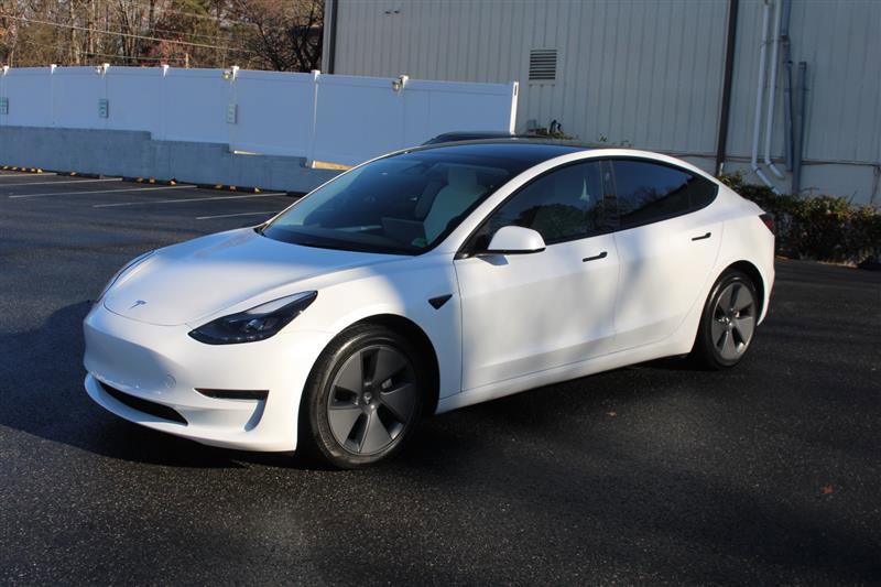 Used 2021 Tesla Model 3 Performance image 4