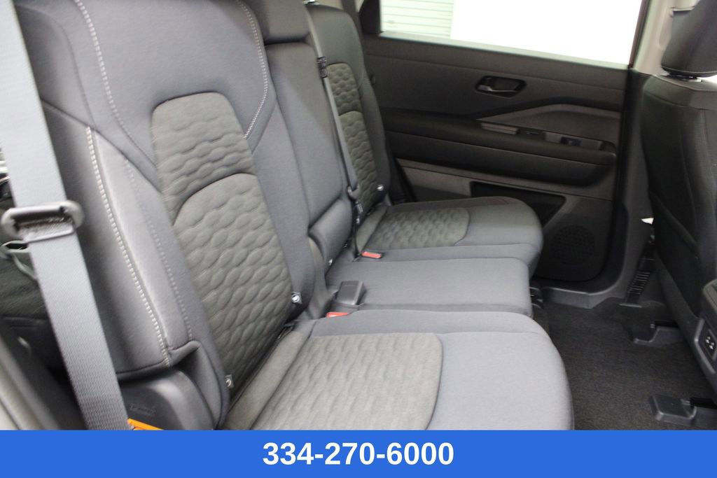 New 2026 Nissan Pathfinder SV image 17