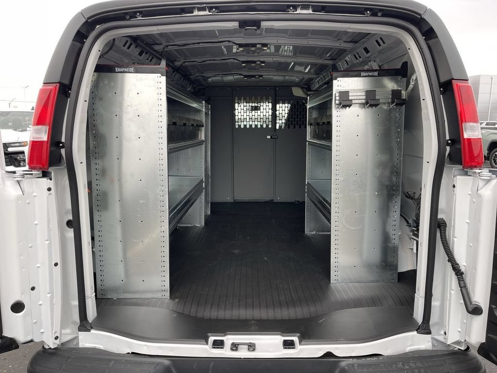 New 2026 Chevrolet Express 2500 w/ Driver Convenience Package RWD image 13