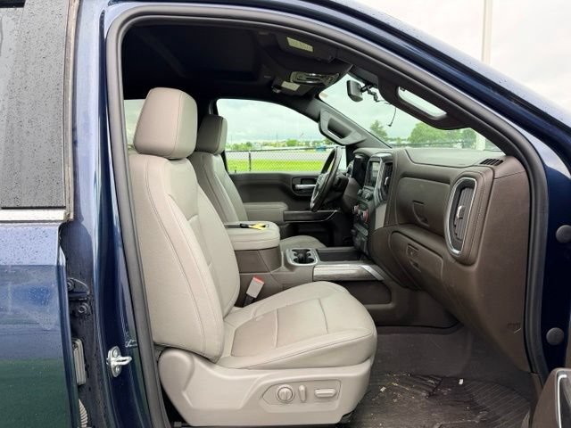 Used 2021 Chevrolet Silverado 1500 LTZ AWD/4WD image 11